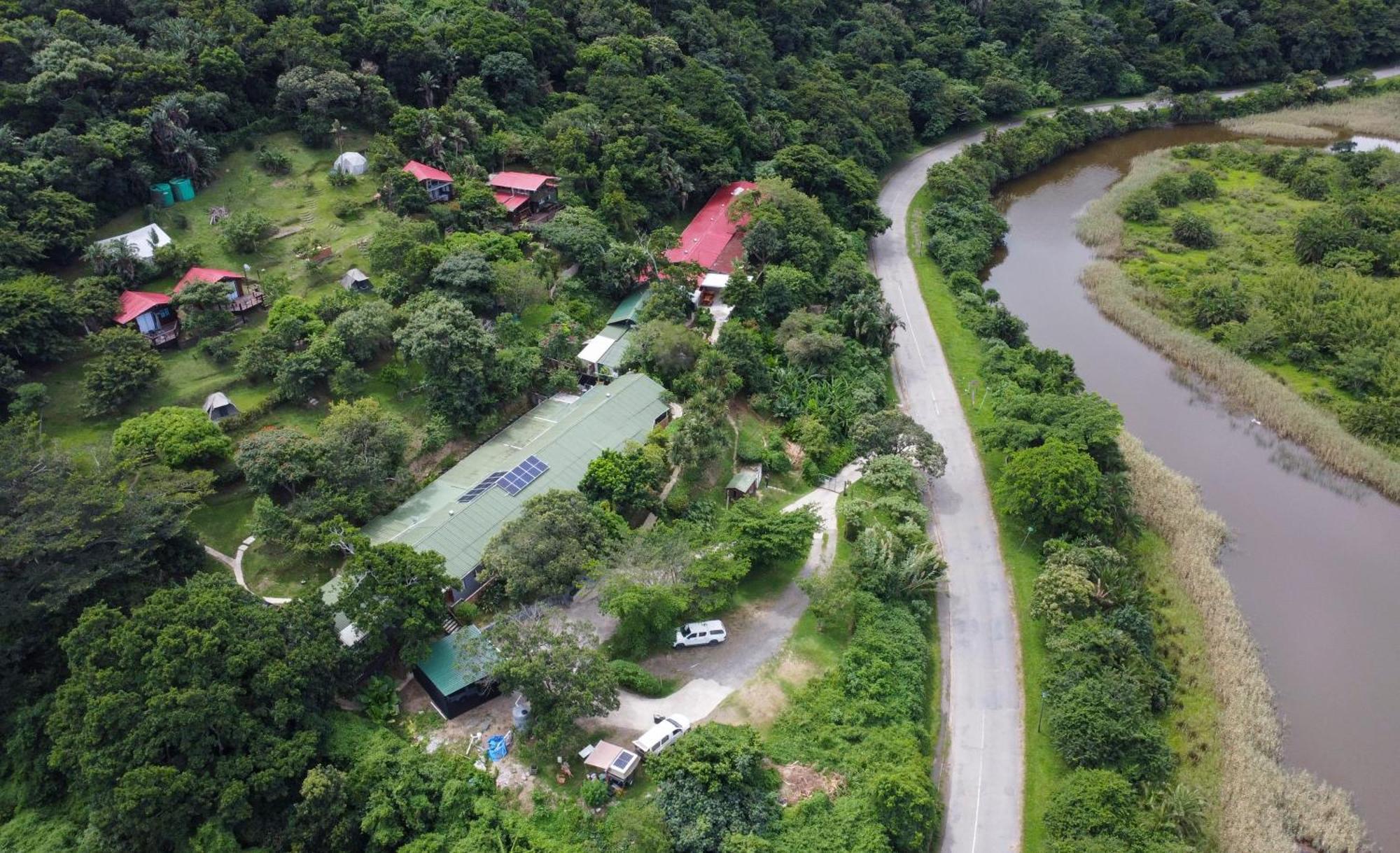 Amapondo Hotel Port Saint John's ภายนอก รูปภาพ